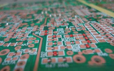 SMT Solder Paste Process vs. Red Glue Process: A Complete Guide for Beginners